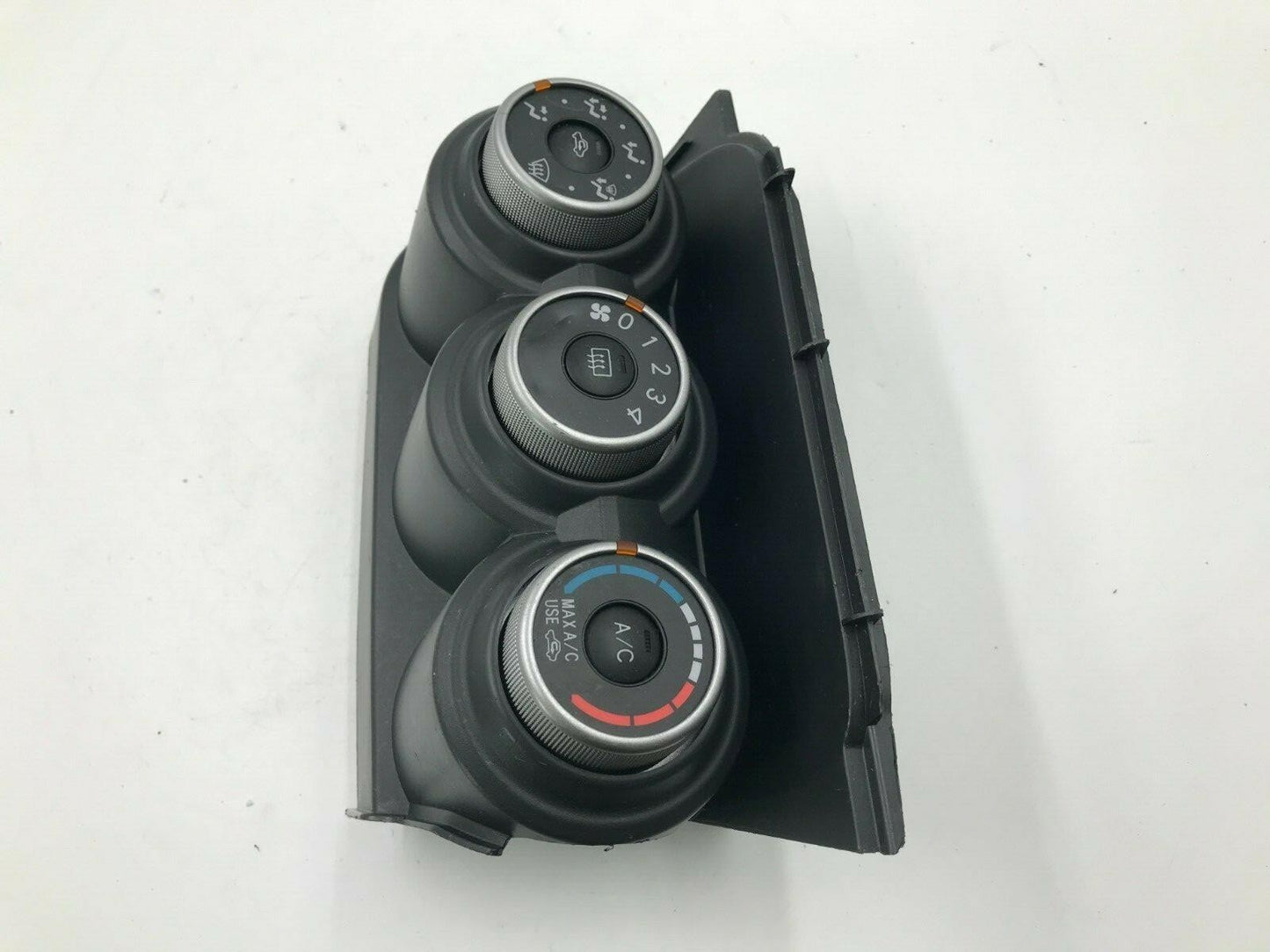2011-2015 Nissan Rogue AC Heater Climate Control OEM D01B06001