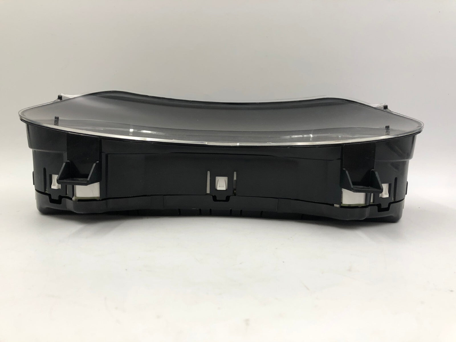 2013 Dodge Charger Speedometer Instrument Cluster 105,748 Miles OEM B03B16092