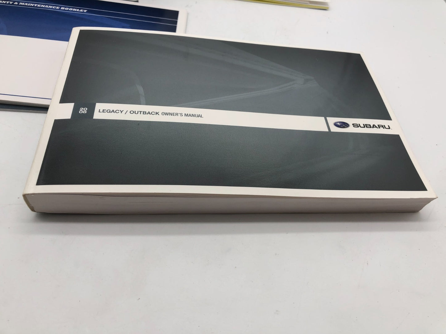 2008 Subaru Legacy Owners Manual Set with Case OEM B04B32089