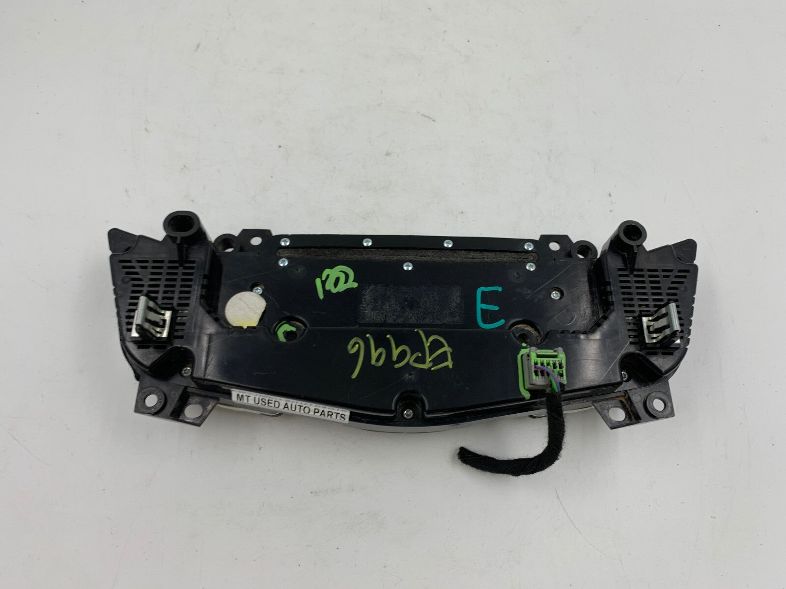2014-2016 Buick Lacrosse AC Heater Climate Control Unit OEM D02B69006