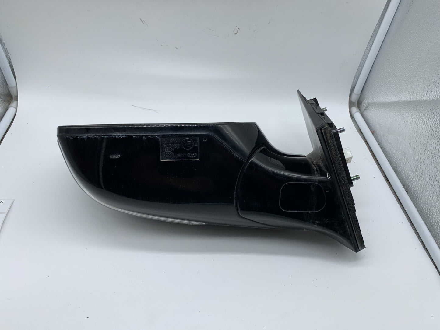 2013-2016 Hyundai Santa Fe Driver Side View Power Door Mirror Gray OEM B03B54004