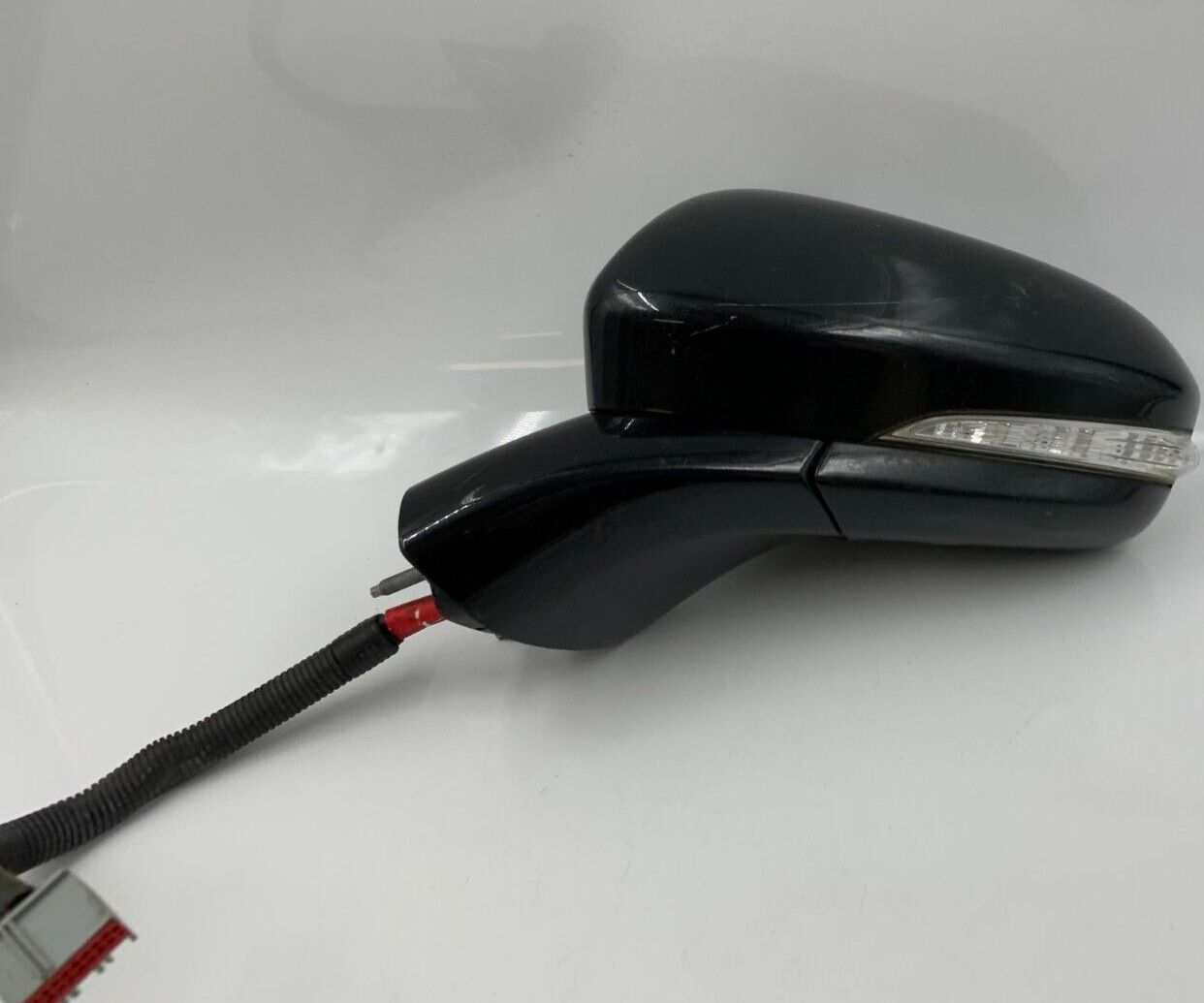 2013-2014 Ford Fusion Driver Side View Power Door Mirror Gray OEM C04B69009