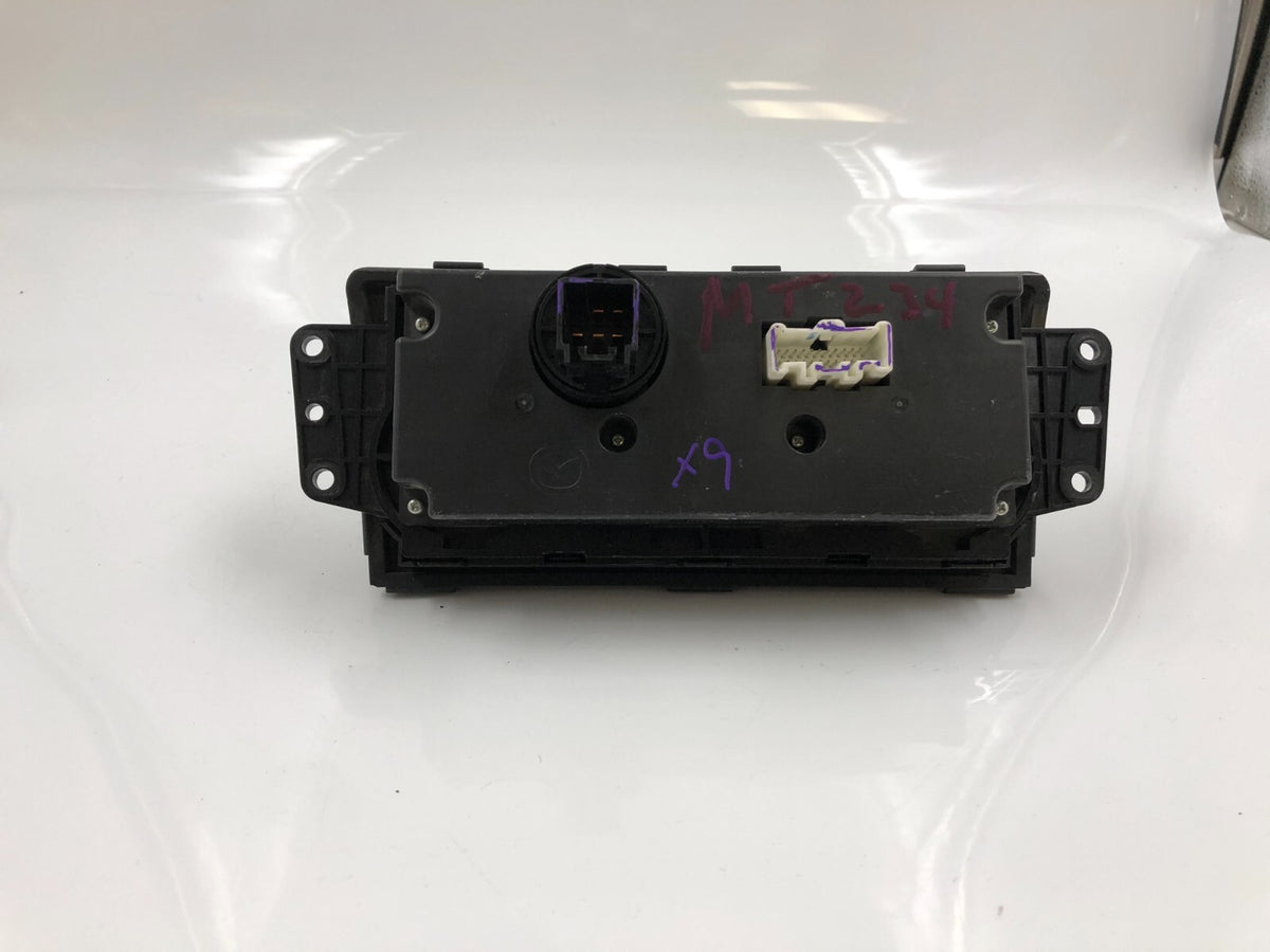 2009-2013 Mazda 6 AC Heater Climate Control Unit OEM D03B49084
