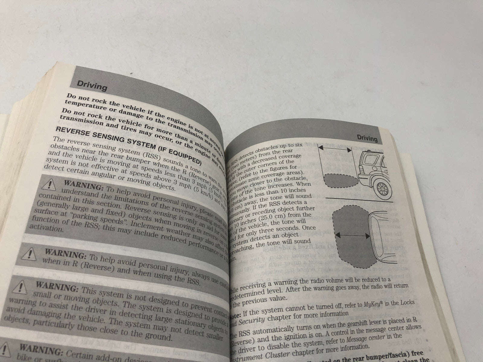 2011 Ford Explorer Owners Manual Set with Case OEM A02B54045