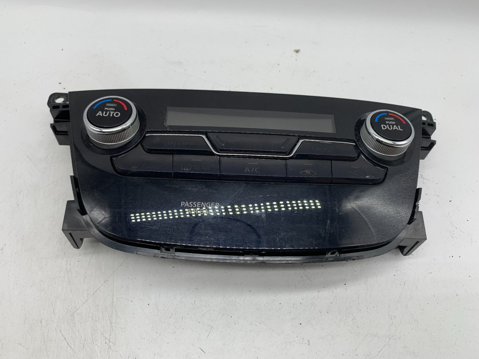 2017-2023 Nissan Murano Climate Control AC Heater Unit Temperature OEM D01B03005