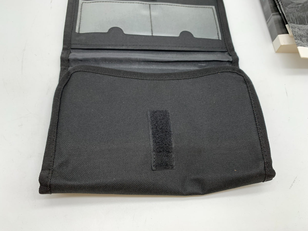 2017 Ford Explorer Owners Manual Set with Case OEM C02B07010