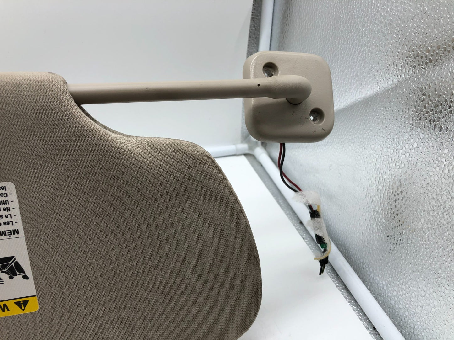 2009 Ford Flex Driver Sun Visor Gray Illuminated OEM C02B44002