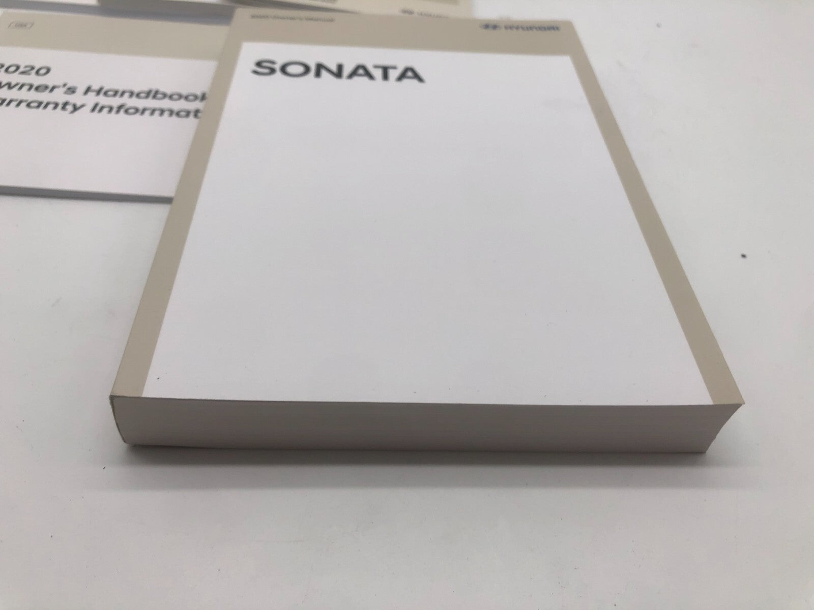 2020 Hyundai Sonata Owners Manual Set with Case OEM A02B08021