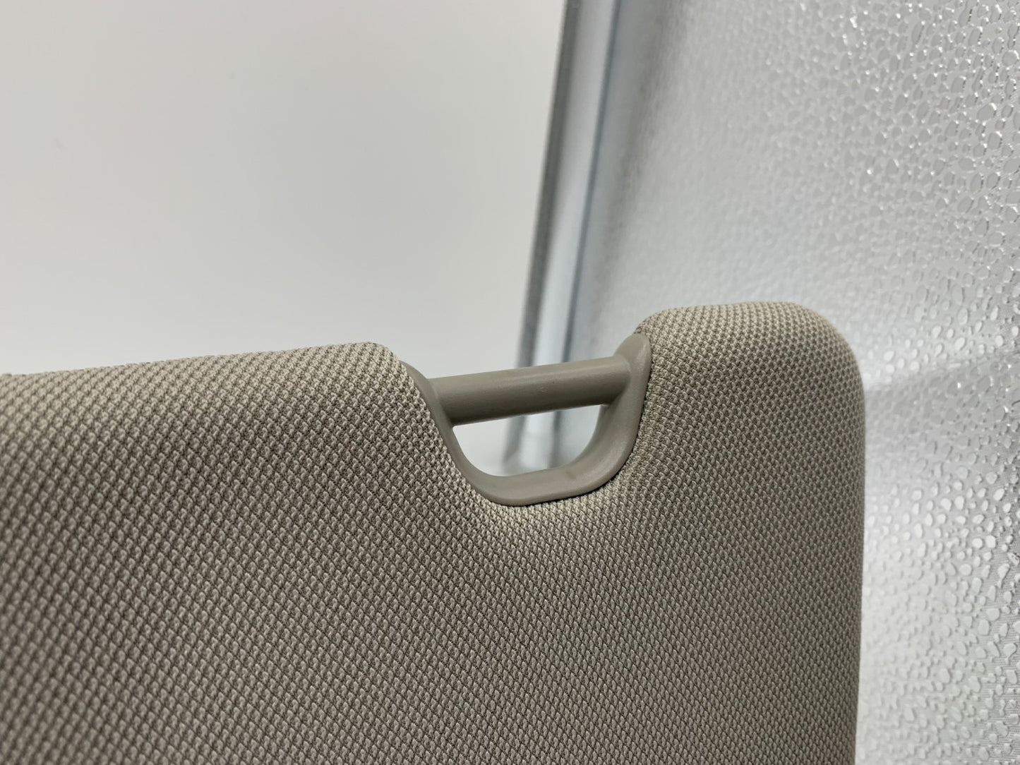 2015-2020 Kia Sedona Driver Sun Visor Tan OEM C01B50012