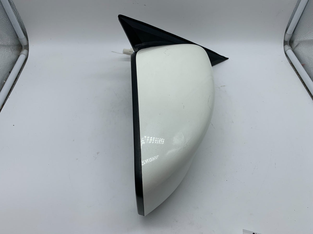 2013-2018 Nissan Altima Sedan Passenger Side View Door Mirror White A01B09004