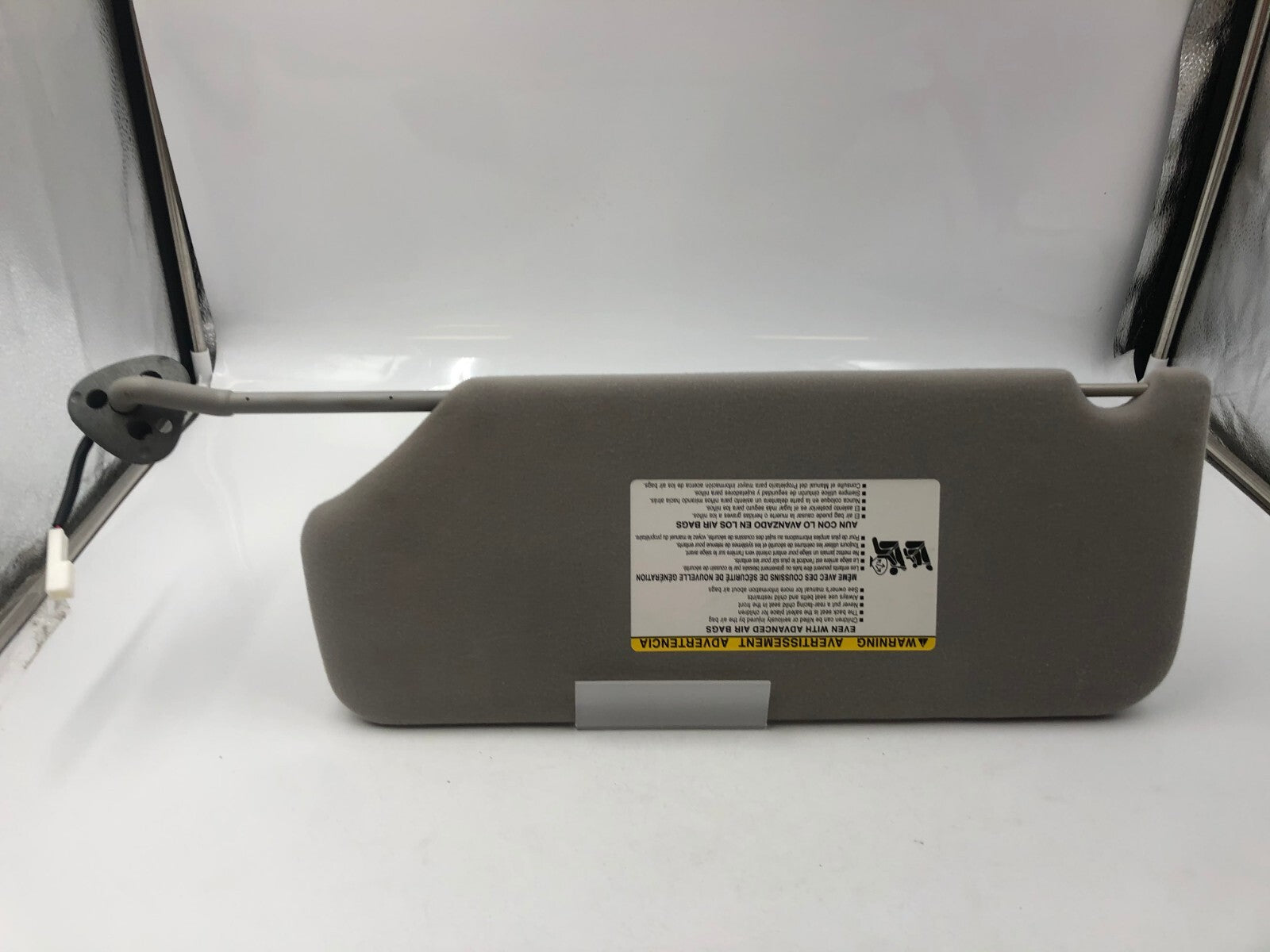 2011-2014 Toyota Sienna Passenger Sun Visor Gray Illuminated OEM C03B06056