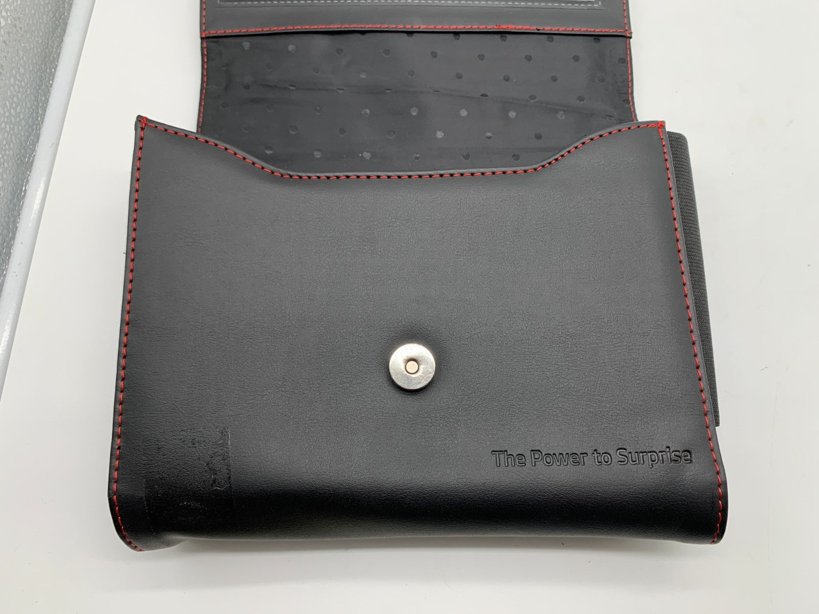 2017 Kia Sorento Owners Manual Set with Case OEM C01B47007