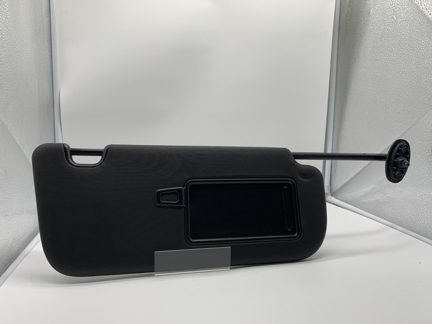 2014-2019 Kia Soul Passenger Sun Visor Black Illumination OEM