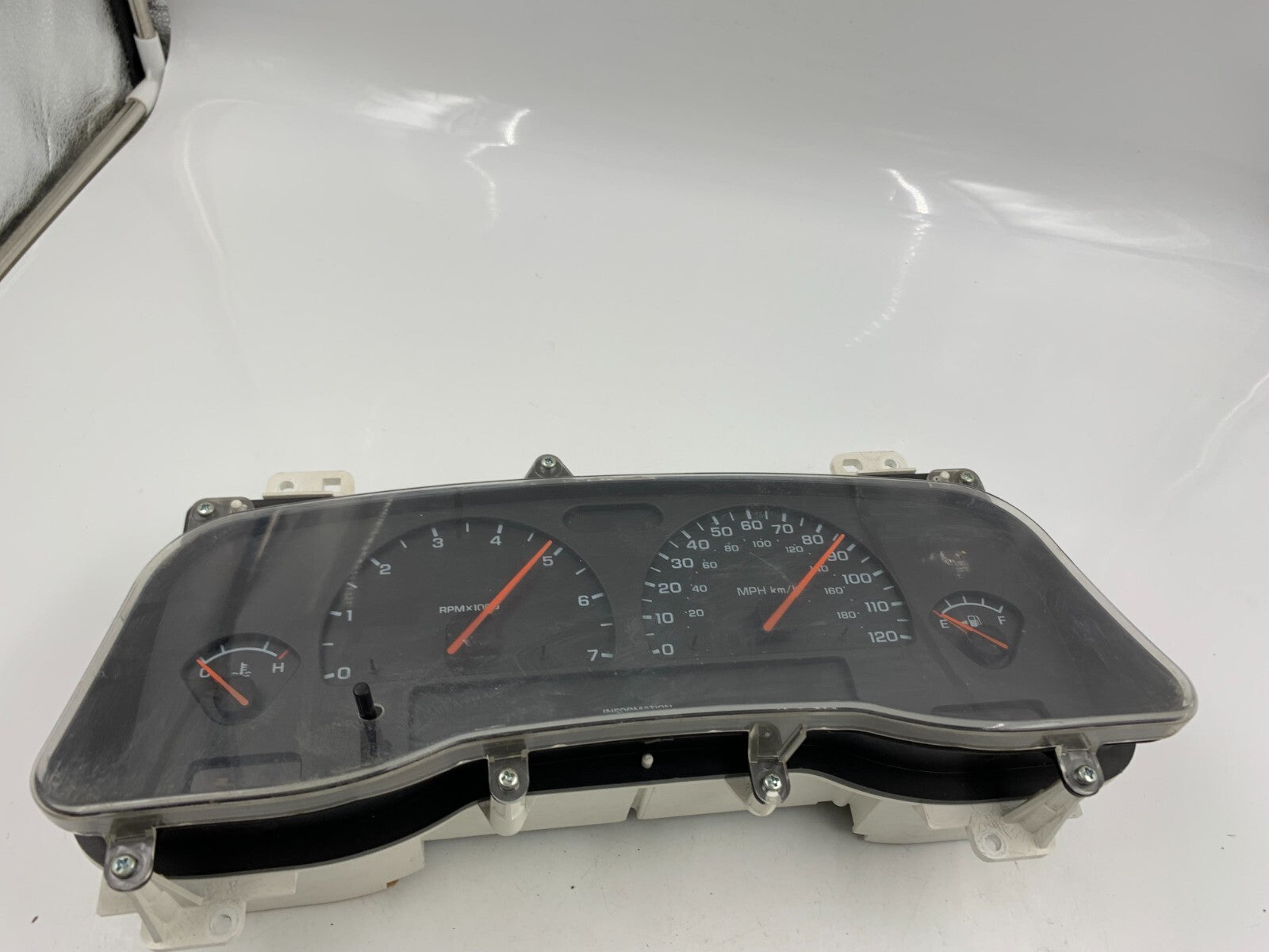 2003 Dodge Durango Speedometer Instrument Cluster 149542 Miles OEM B02B55001