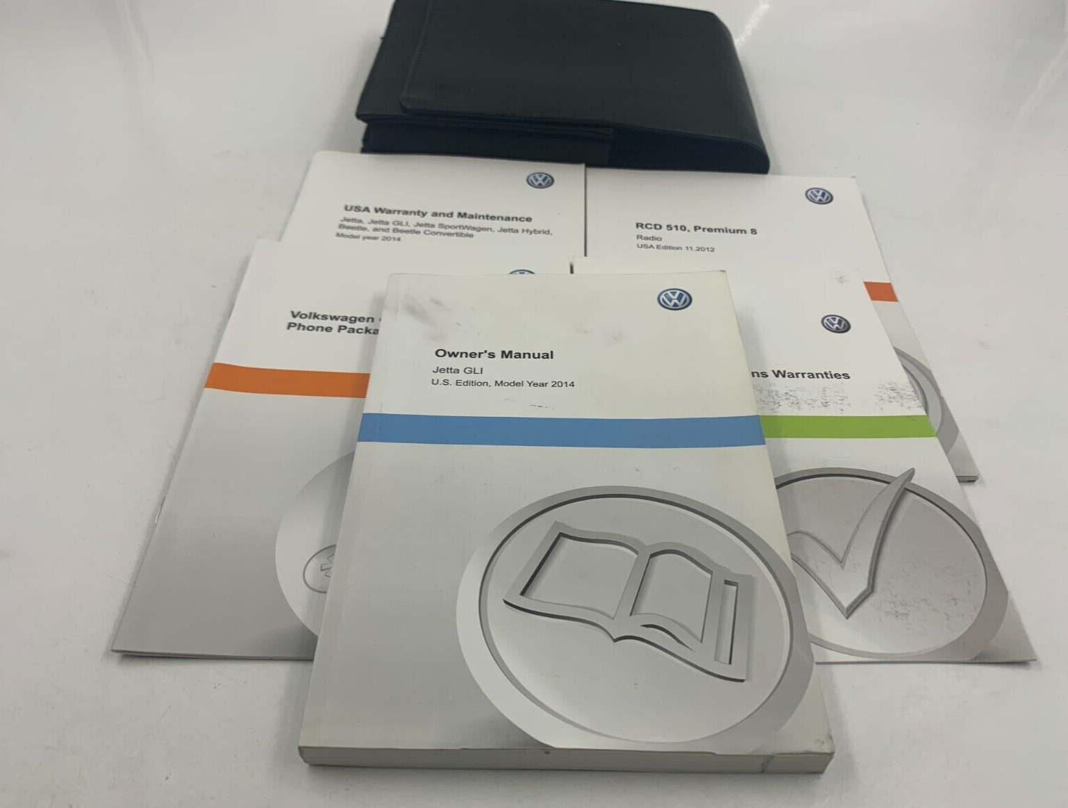 2014 Volkswagen Jetta Owners Manual Set with Case OEM C03B06051
