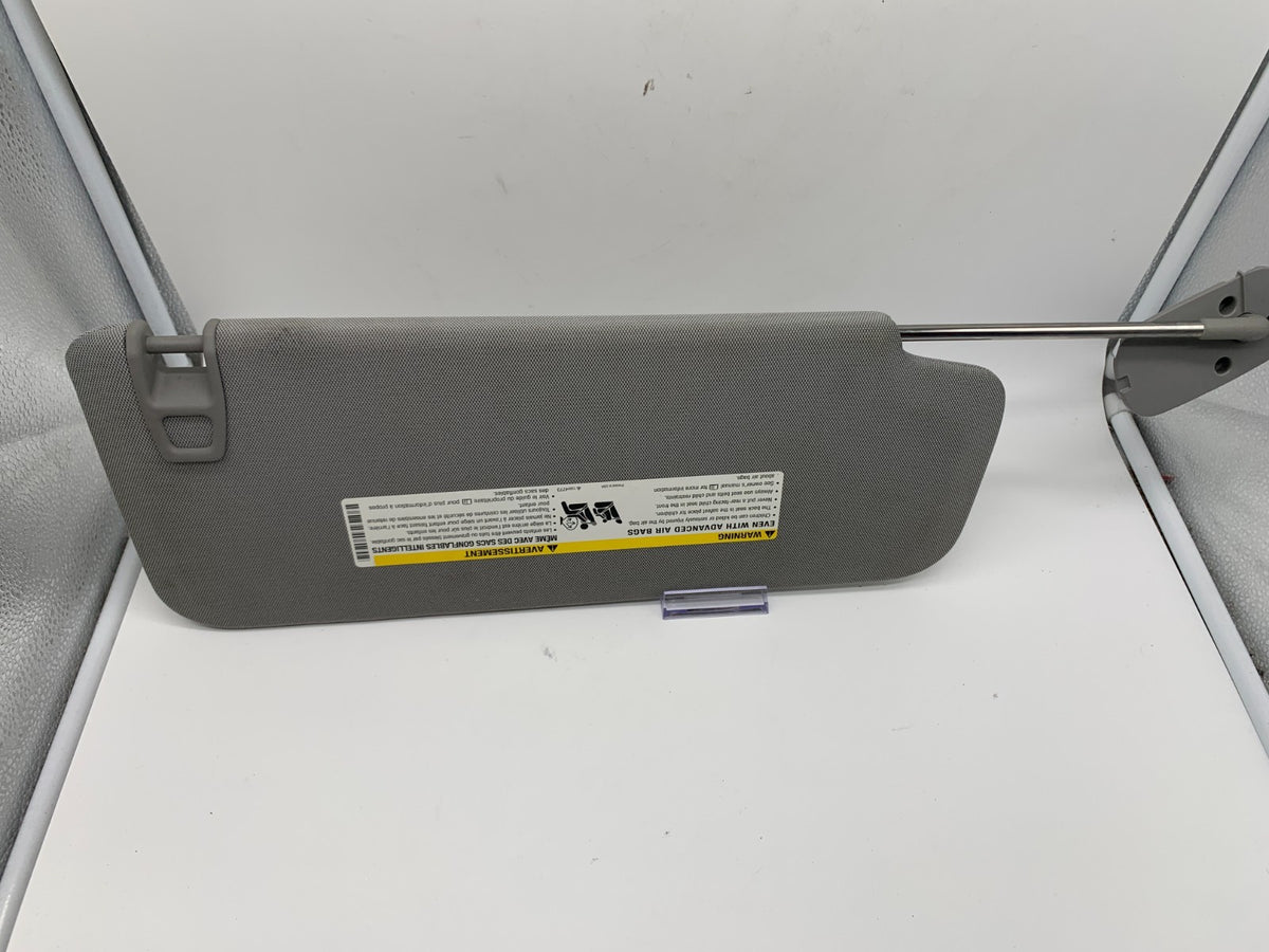 2014-2019 GMC Sierra 1500 Driver Sun Visor without Illumination Gray C01B56011