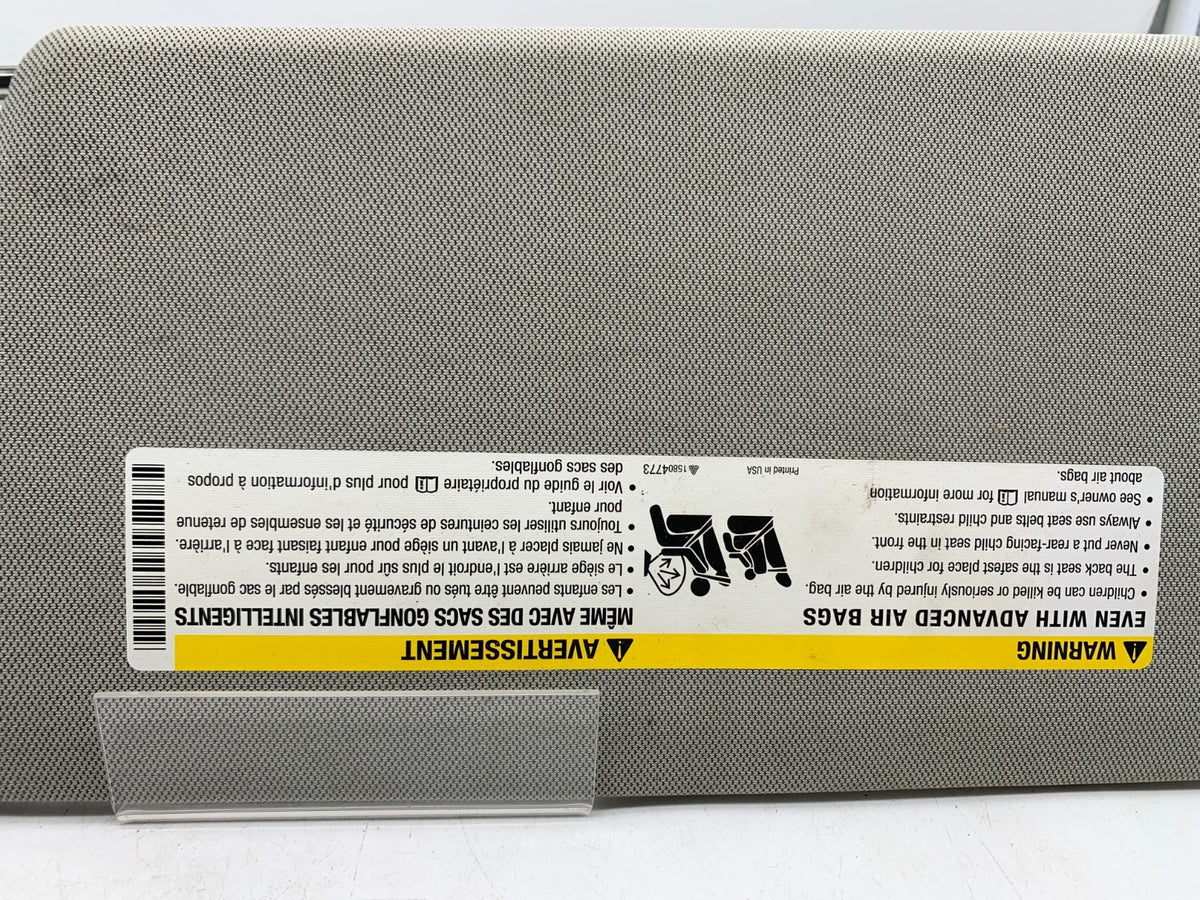2013-2018 Buick Encore Passenger Sun Visor Gray Illuminated OEM A02B51004