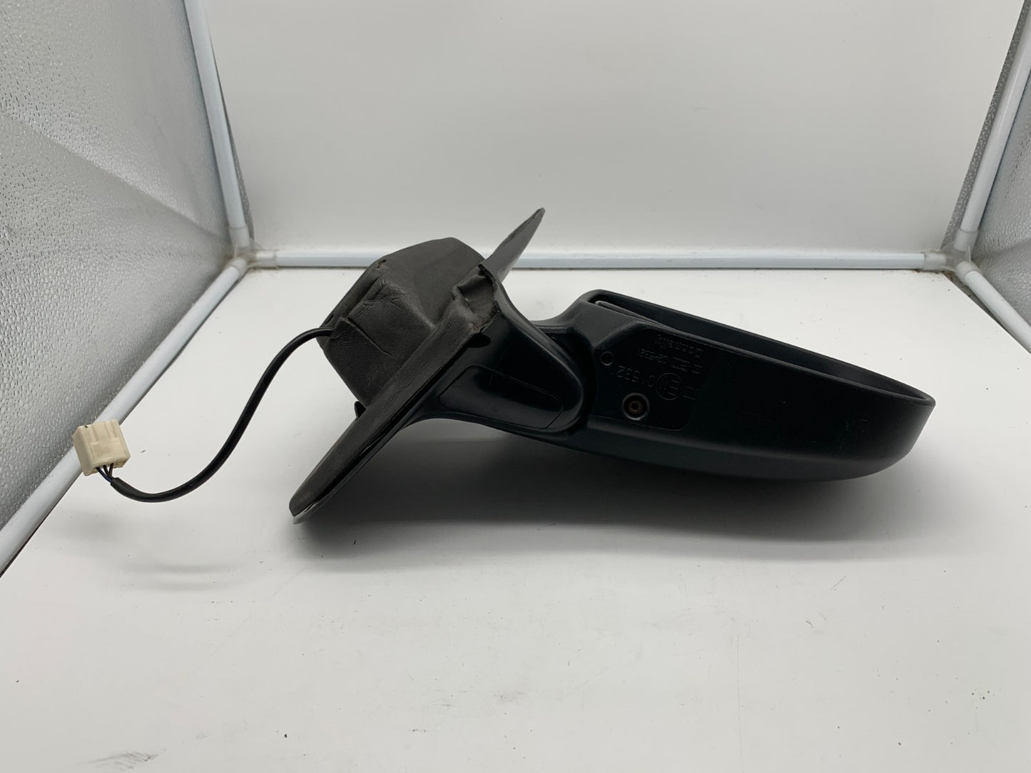 2001-2007 Ford Escape Passenger Side View Power Door Mirror Black OEM C02B11069