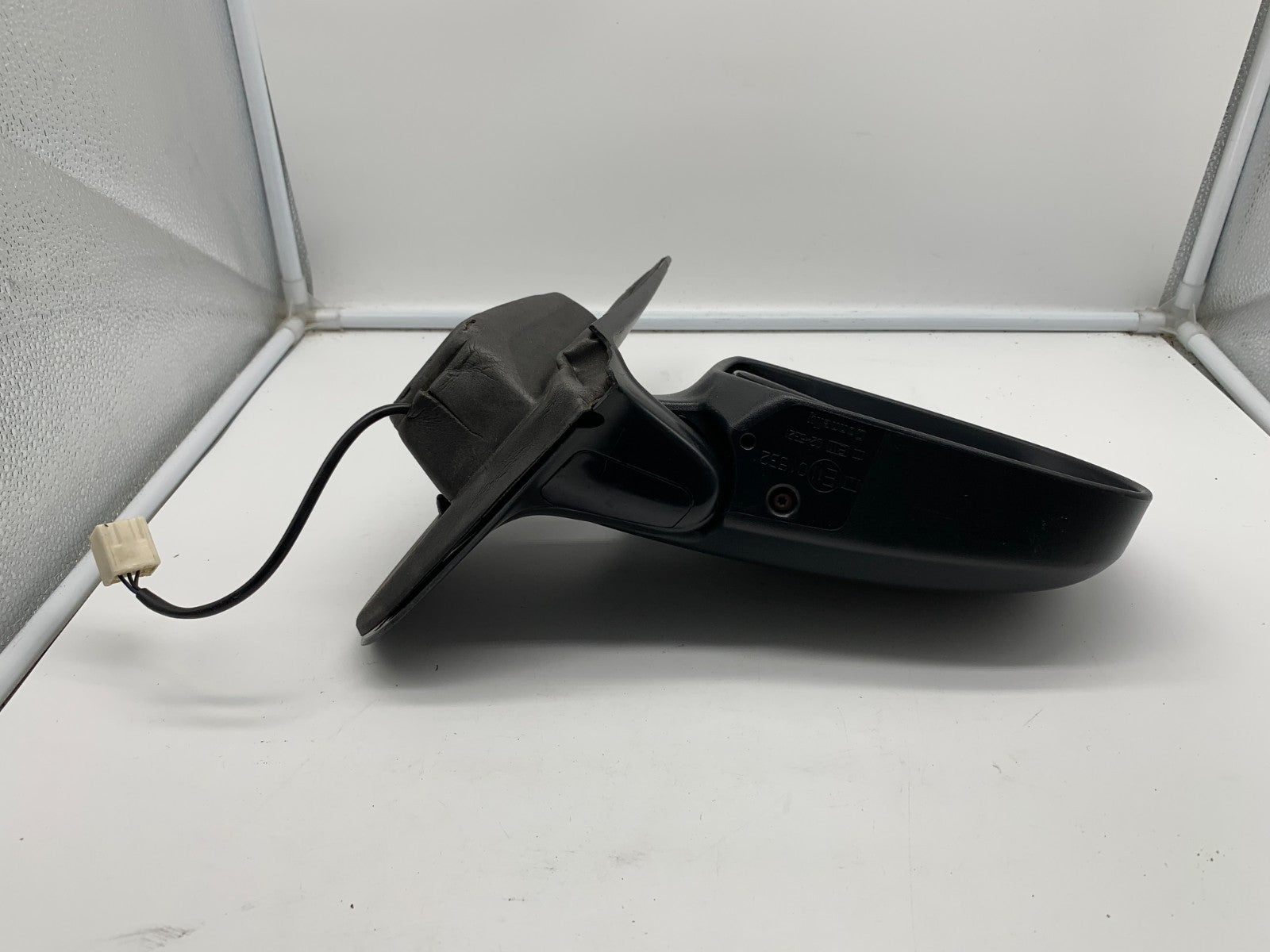 2001-2007 Ford Escape Passenger Side View Power Door Mirror Black OEM C02B11069
