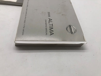 2005 Nissan Altima Owners Manual Set with Case OEM R01B50002