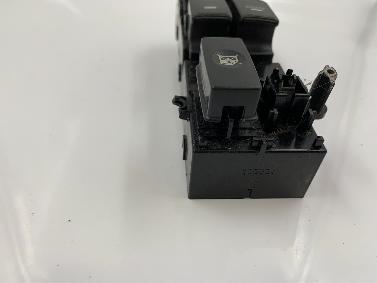 2010-2013 Kia Soul Master Power Window Switch OEM D03B33036