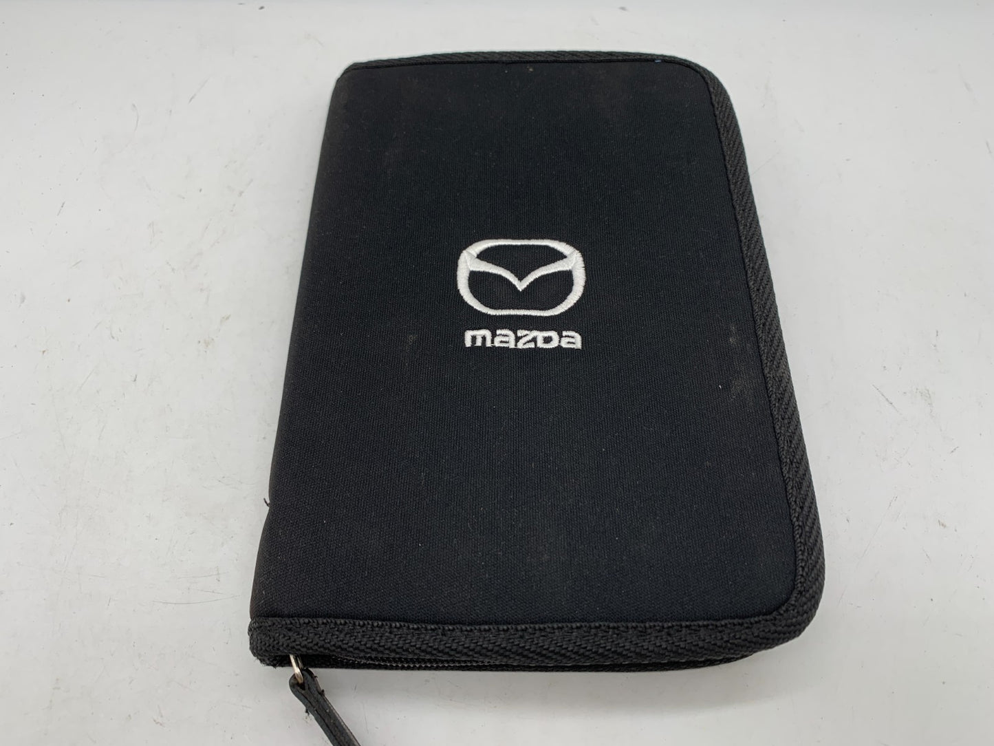 2006 Mazda Tribute Owners Manual Set with Case OEM C03B47005