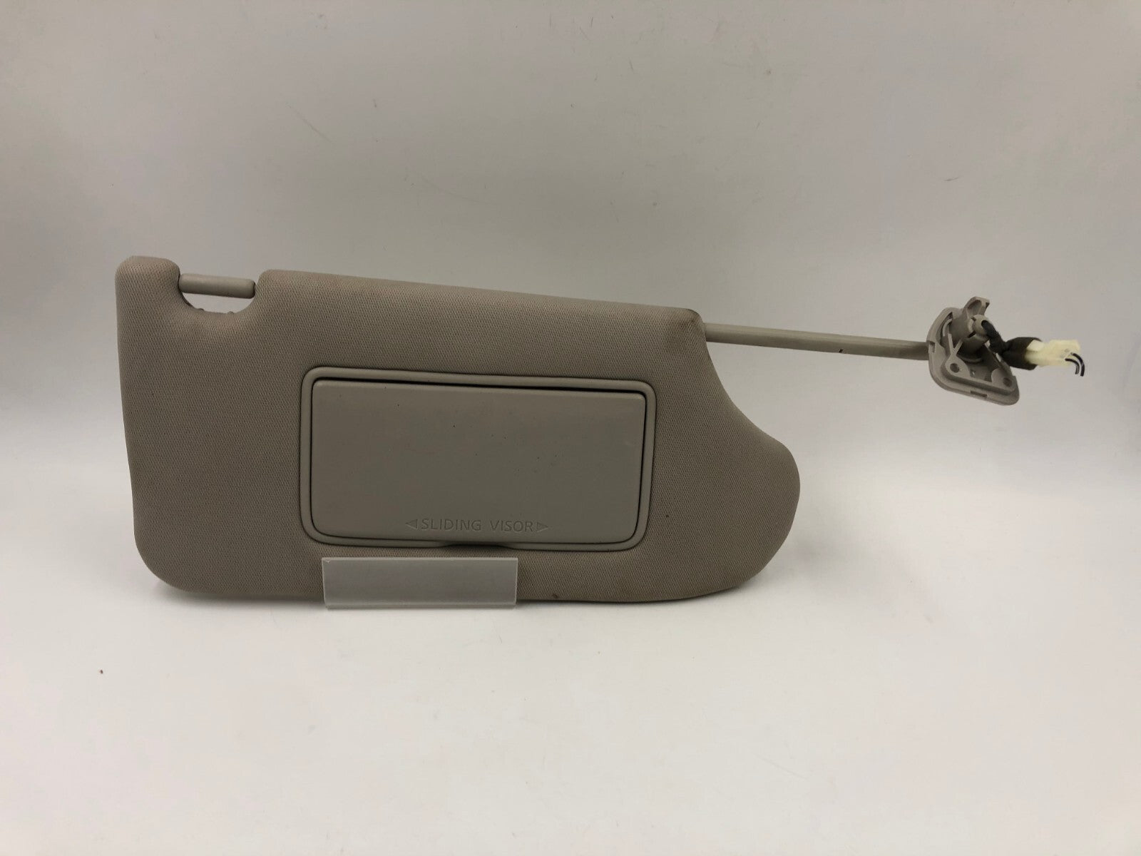 2013-2019 Nissan Altima Passenger Sun Visor Sunvisor Gray Illumination A03B52042