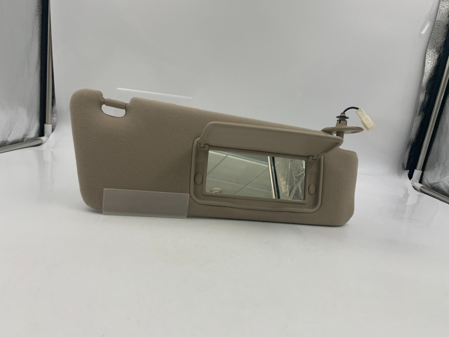 2002-2003 Lexus ES300 Passenger Sun Visor Gray Illuminated OEM A03B16064