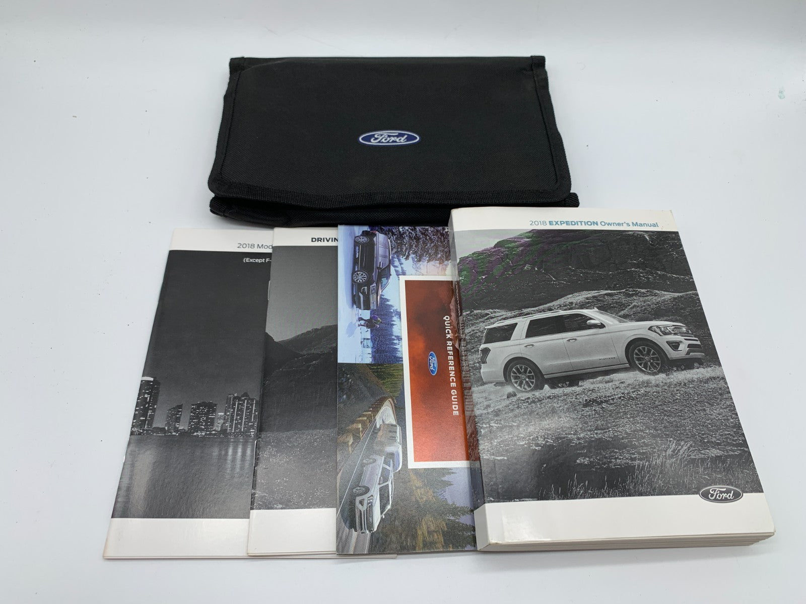 2018 Ford Expedition Owners Manual Set with Case OEM D02B65012