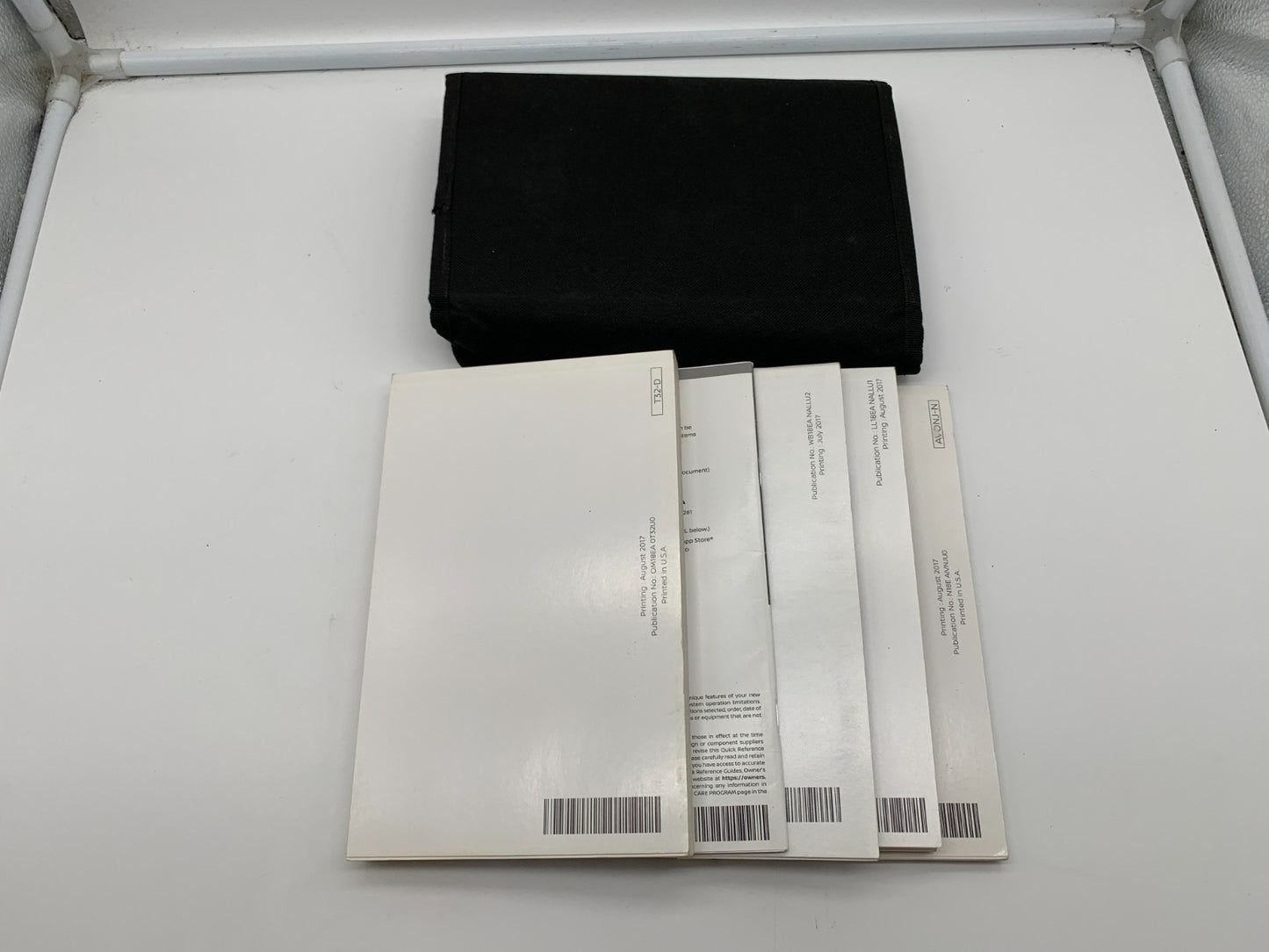 2012 Nissan Maxima Owners Manual Set with Case OEM C03B35003