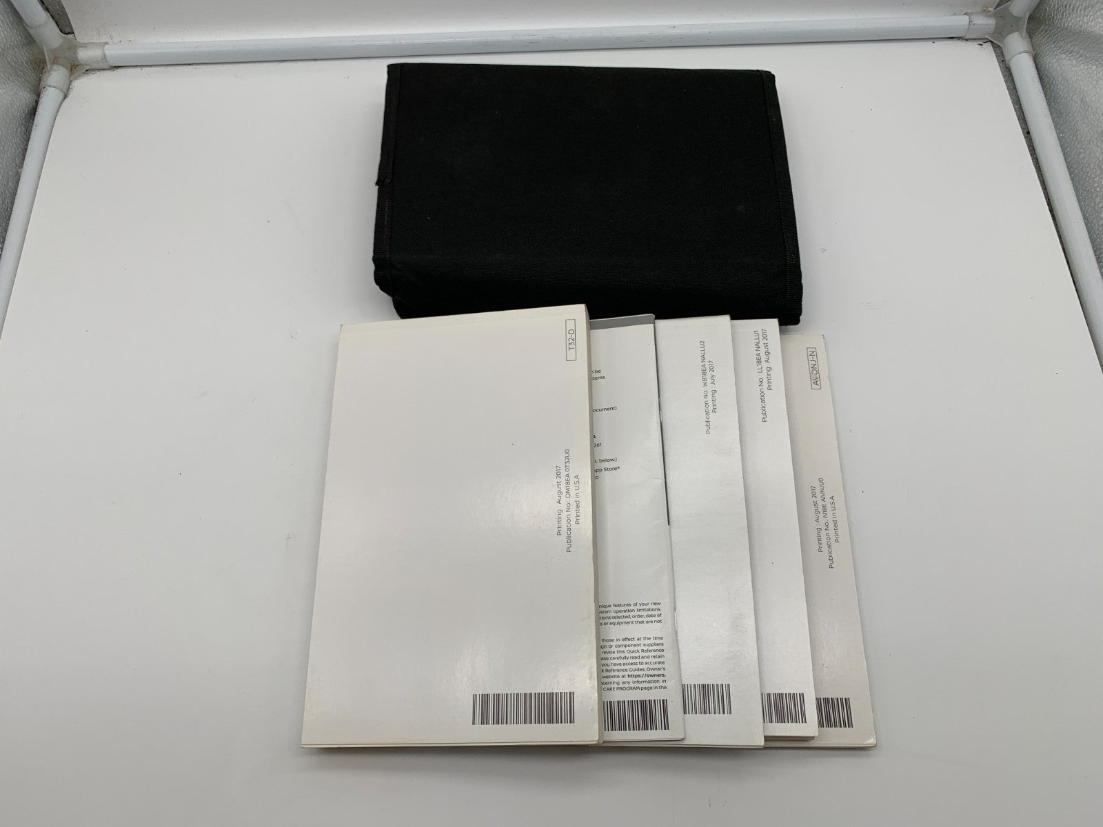 2012 Nissan Maxima Owners Manual Set with Case OEM C03B35003