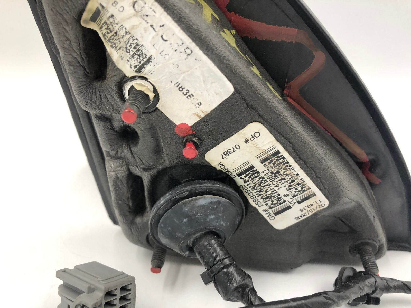 2007-2008 GMC Acadia Driver Side View Power Door Mirror Black OEM C04B01050