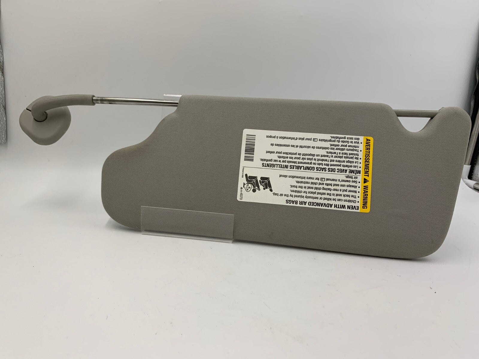 2006-2016 Chevrolet Impala Passenger Sun Visor Gray OEM E01B01064