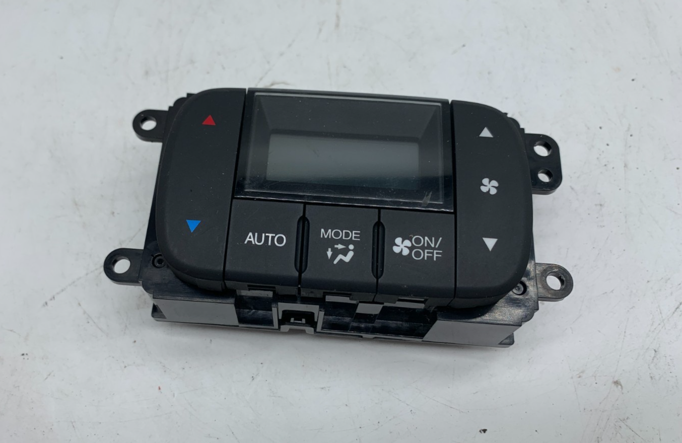 2011-2017 Honda Odyssey Rear Climate Control AC Heater Unit OEM B02B04053