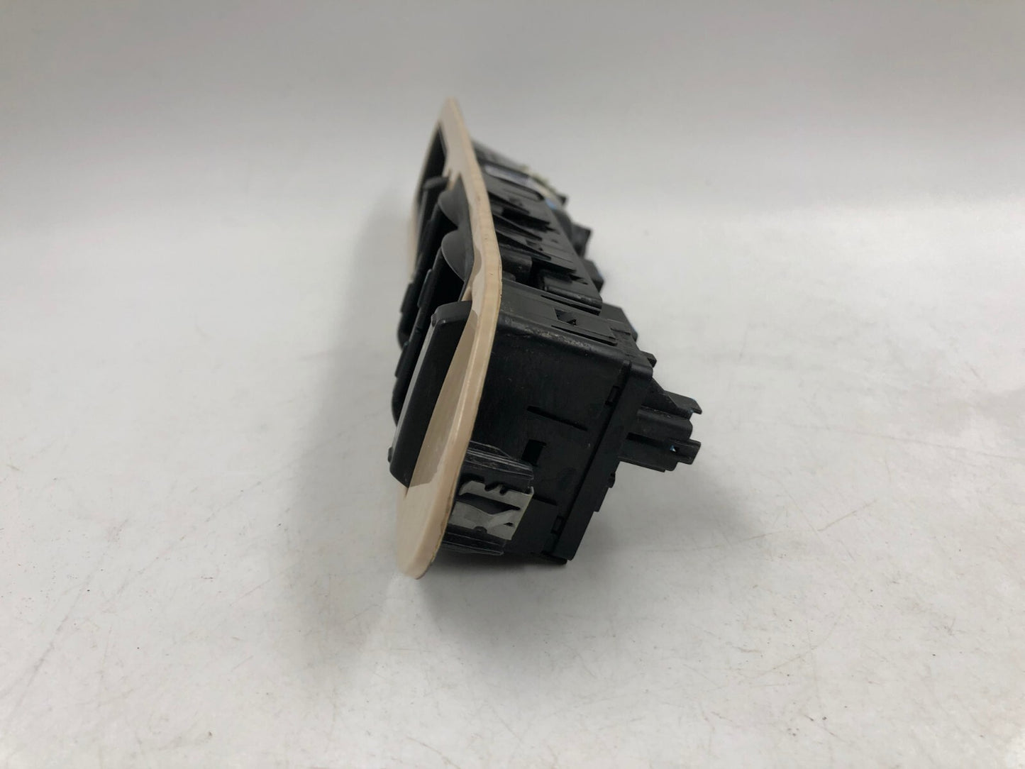 2008-2009 Mercury Sable Master Power Window Switch OEM D01B50085