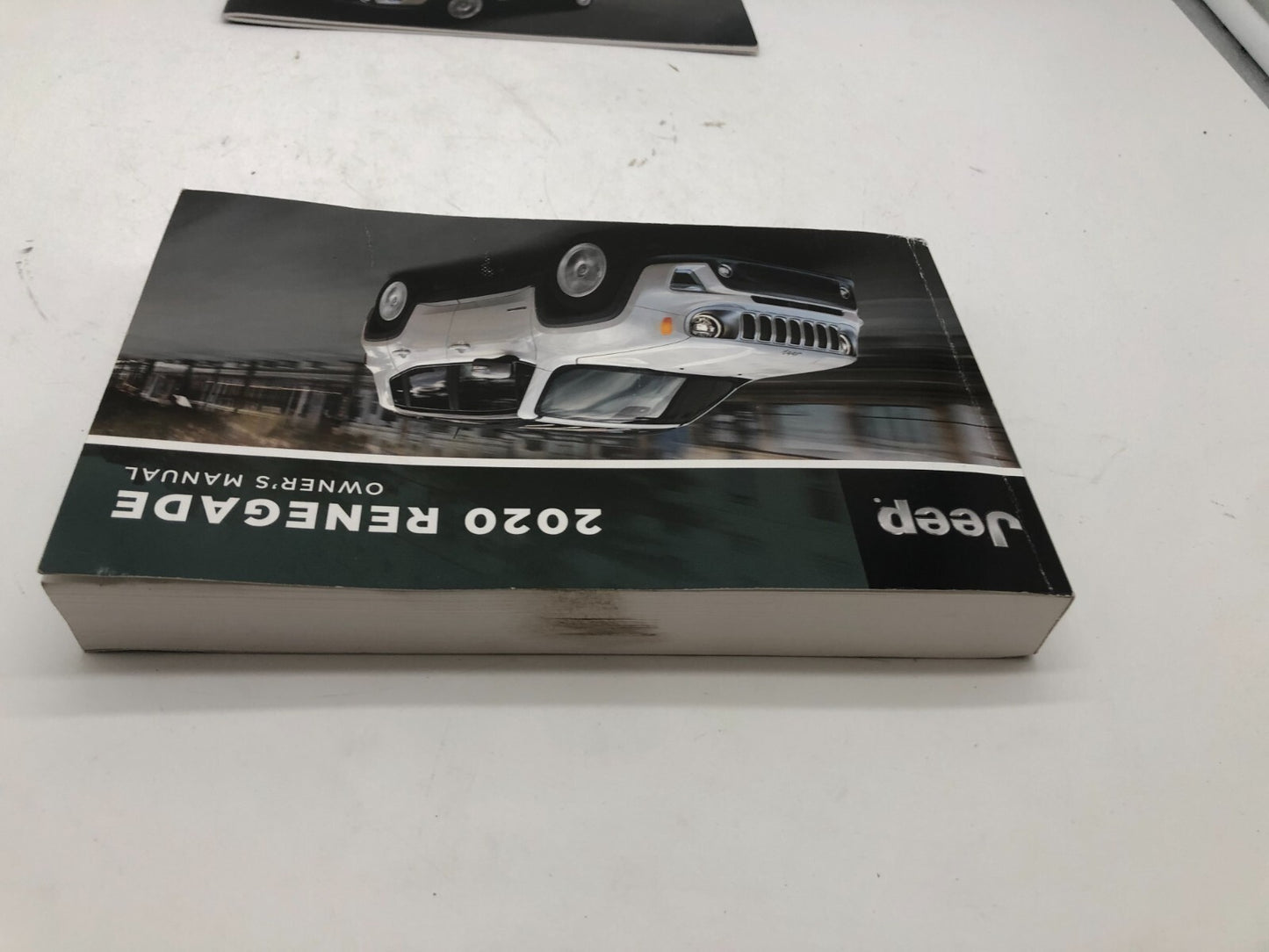2020 Jeep Renegade Owners Manual Set OEM C01B53025