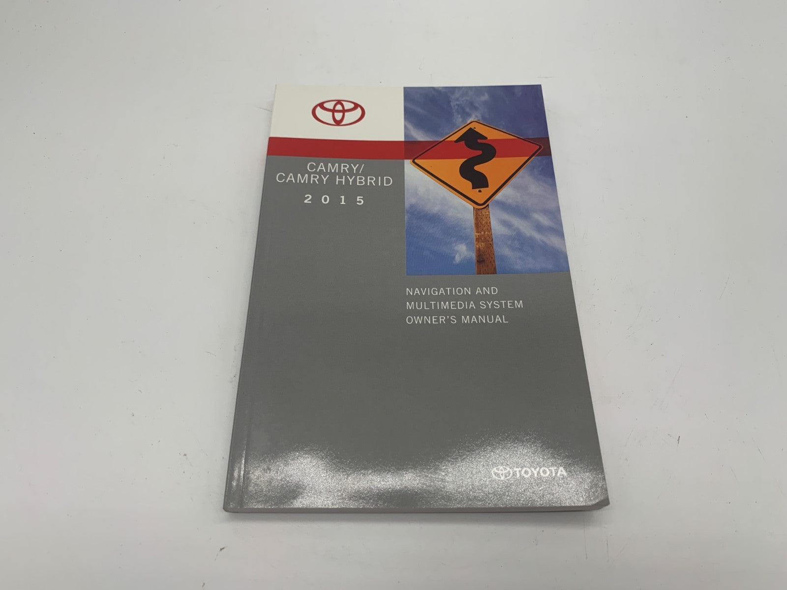 2015 Toyota Camry Owners Manual Set with Case OEM