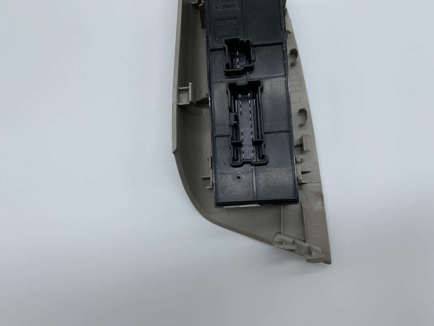 2013-2019 Nissan Sentra Master Power Window Switch OEM B01B55100