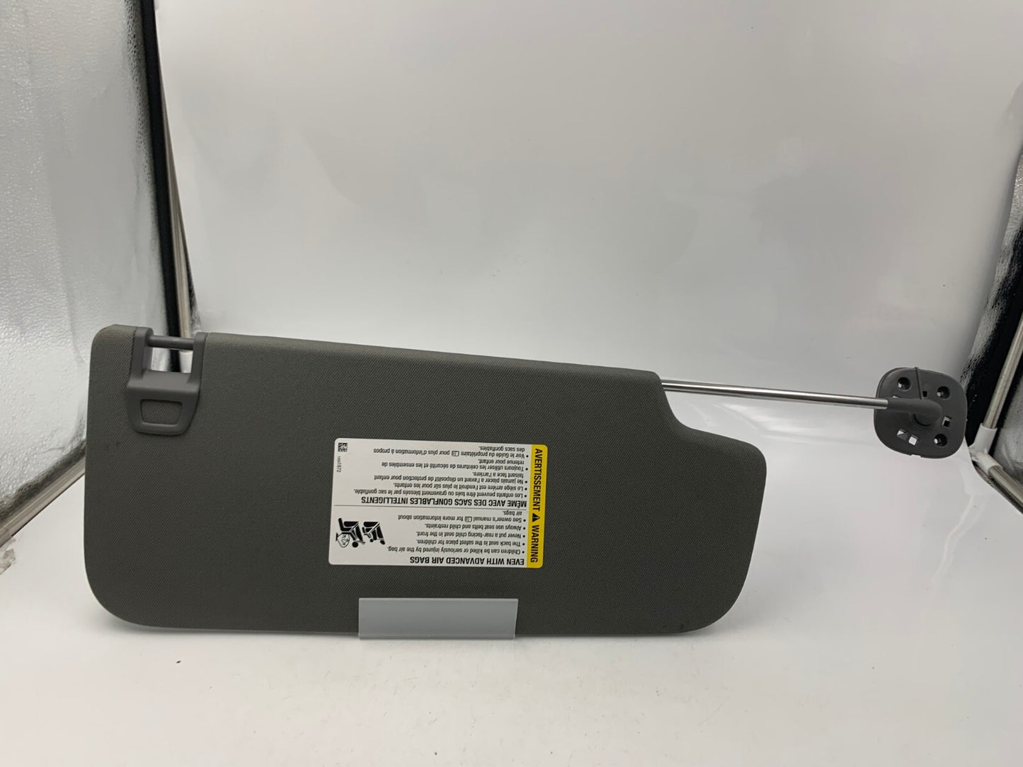 2019-2021 Chevrolet Silverado 1500 Driver Sun Visor OEM B02B39034