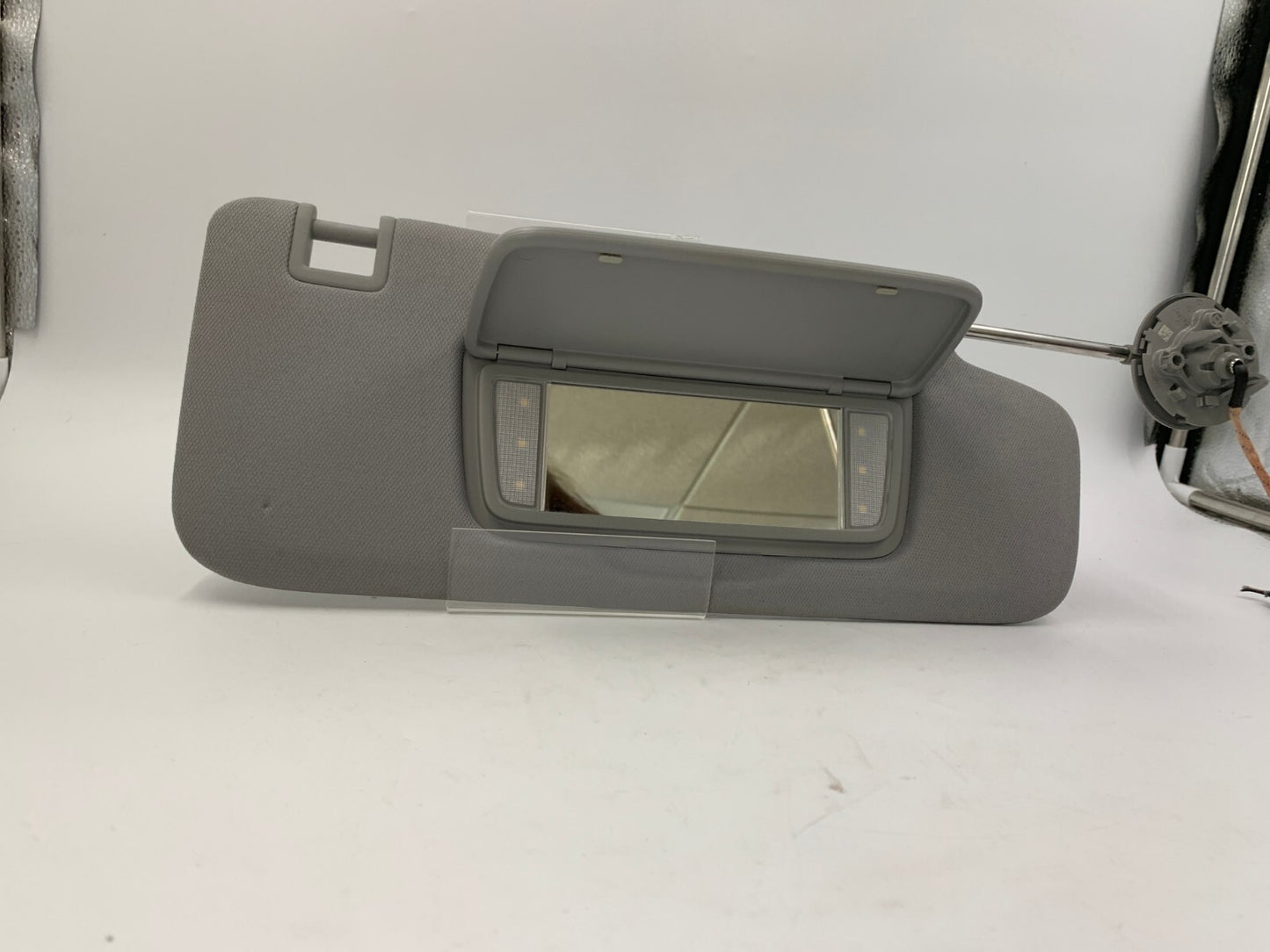 2018-2023 GMC Terrain Passenger Sun Visor Illuminated Gray A01B32053
