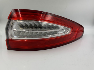 2013-2016 Ford Fusion Passenger Side Tail Light Taillight OEM D01B20022