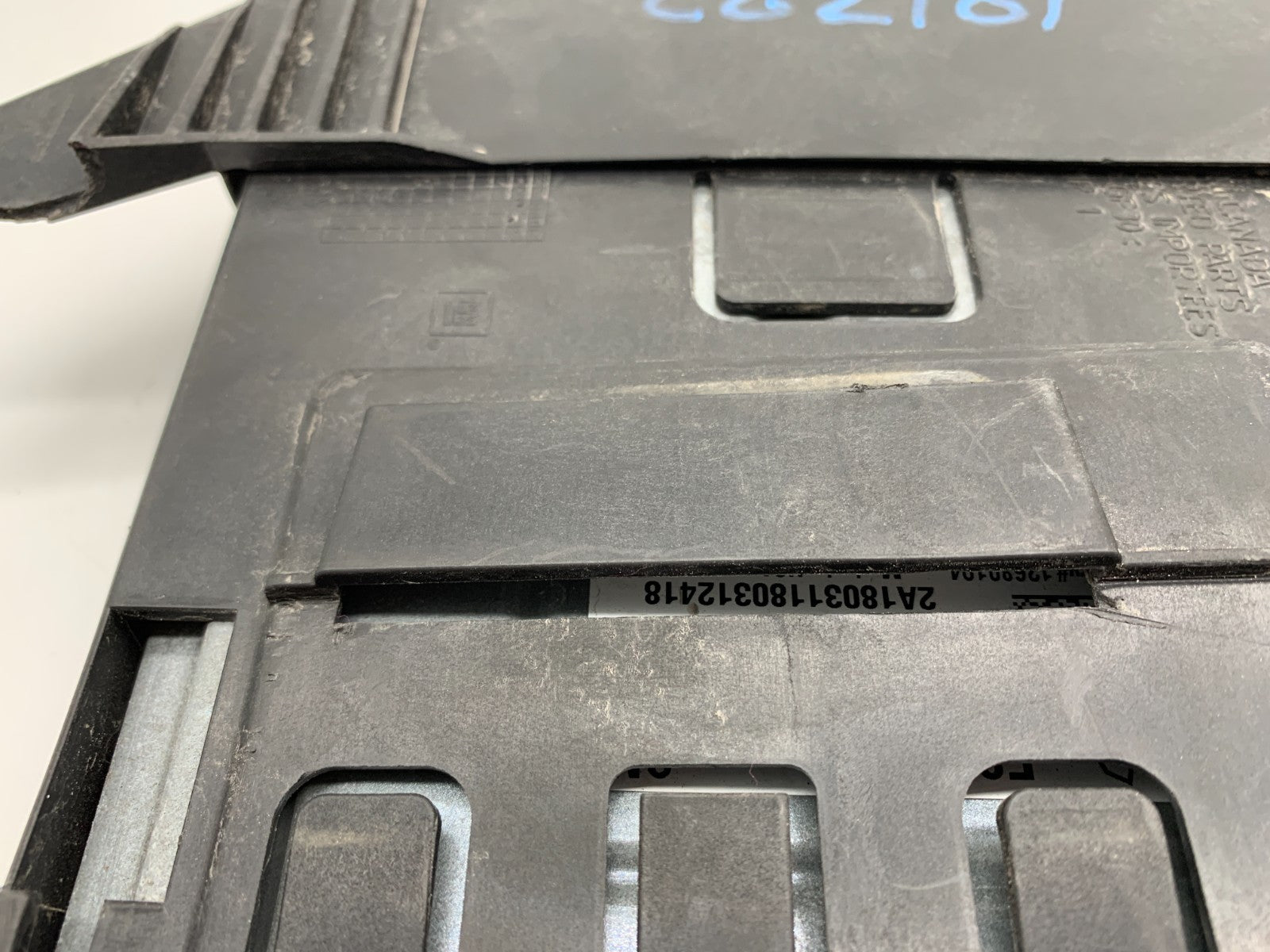 2018-2019 Chevrolet Malibu Engine Control Module Unit ECU ECM OEM C01B44064