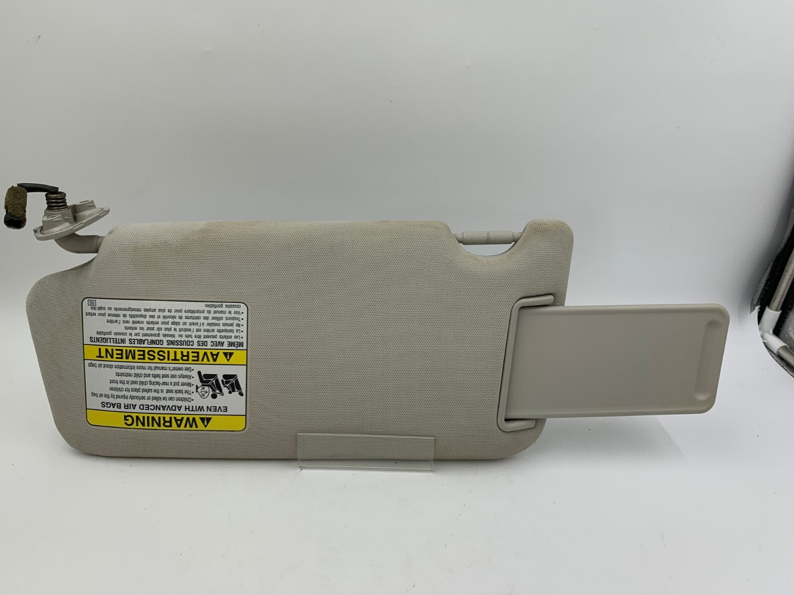 2010-2014 Subaru Legacy Passenger Sun Visor Gray Illuminated OEM B04B30009