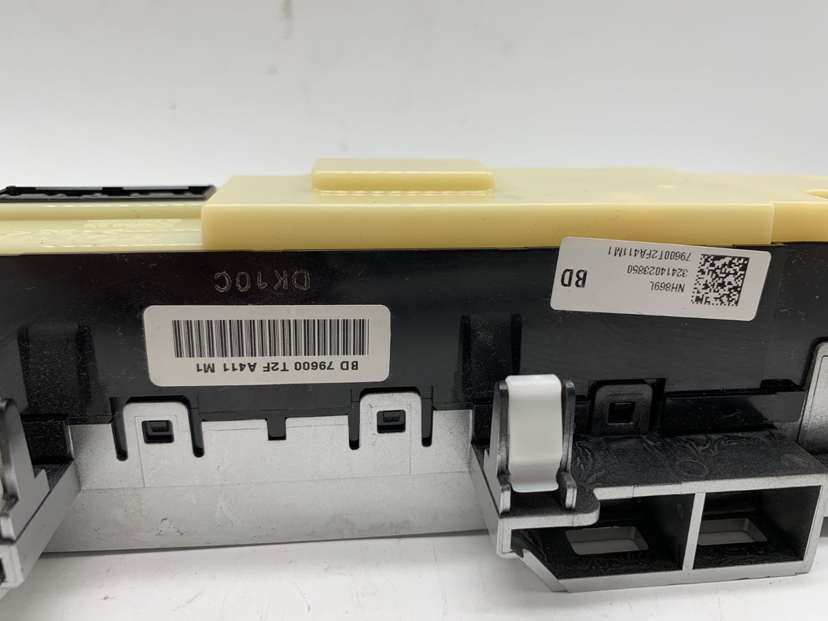 2013-2015 Honda Accord AC Heater Climate Control Unit OEM D03B33044
