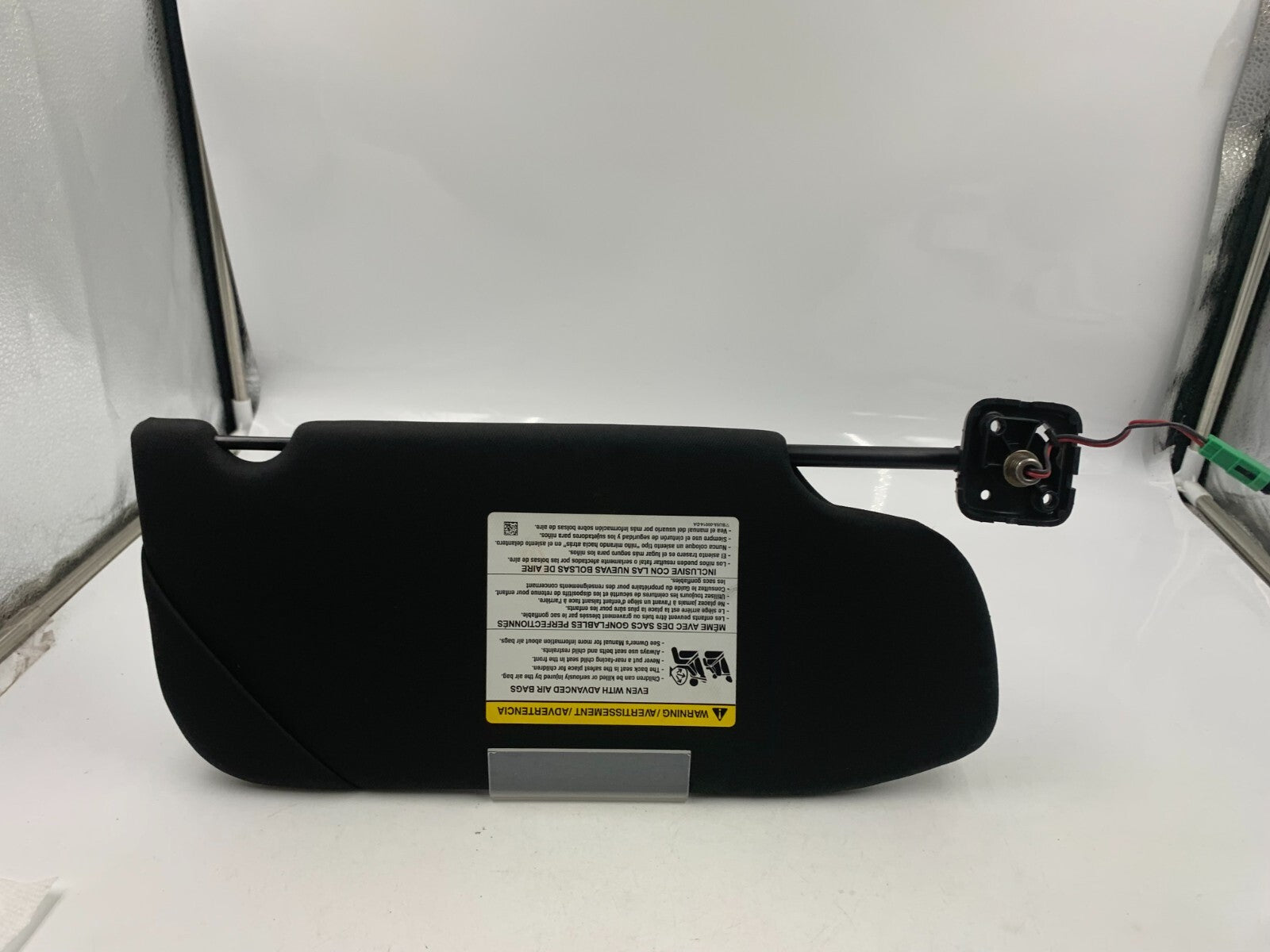 2013-2018 Ford Taurus Driver Sun Visor Sunvisor Black Illuminated OEM D01B30083
