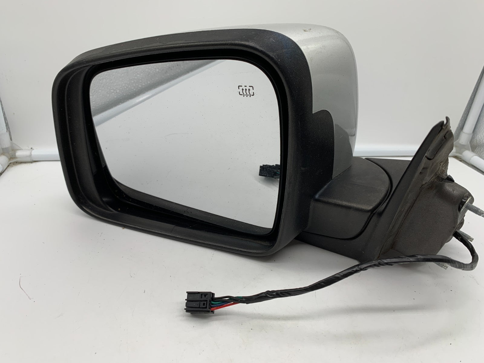 2011-2022 Jeep Grand Cherokee Driver Side View Power Door Mirror Silver OEM