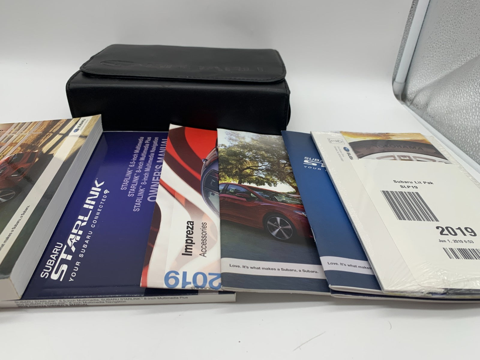2019 Subaru Impreza Owners Manual Set with Case OEM D01B41075
