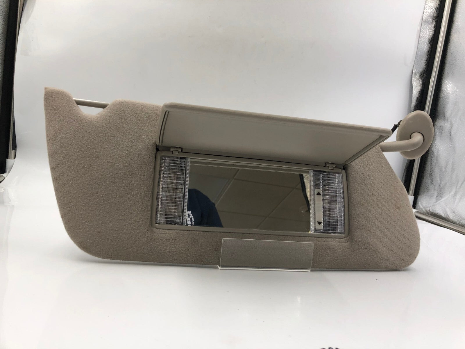 1994-1999 Cadillac DeVille Passenger Sun Visor Illuminated Gray OEM B01B54004