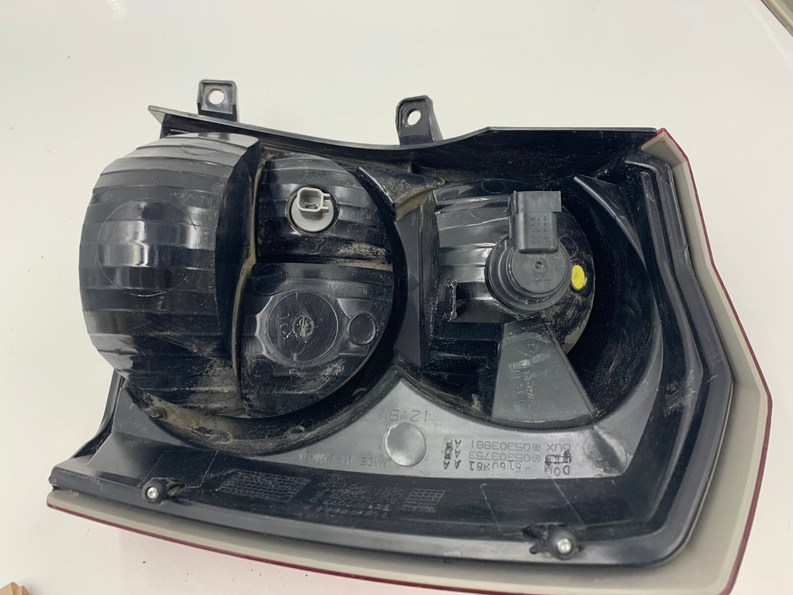 2008-2012 Dodge Caliber Driver Side Tail Light Taillight OEM D02B60002