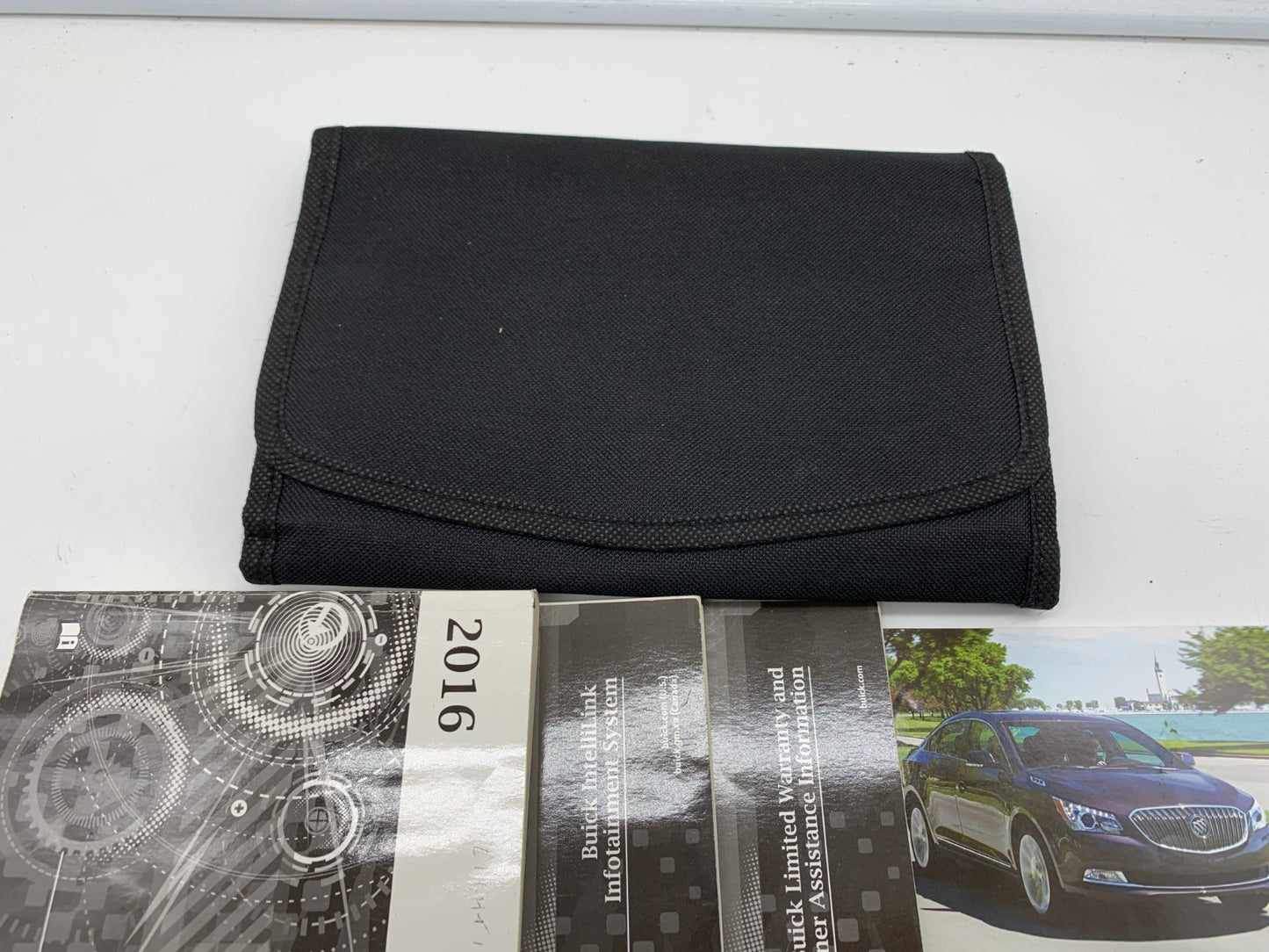 2016 Buick Lacrosse Owners Manual Set with Case OEM